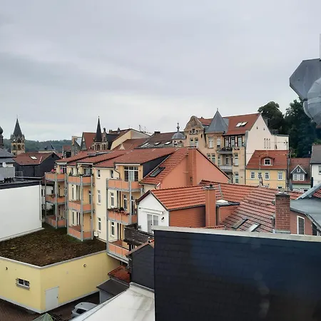 A7 J22 Michelangelo Netflix Fussgaengerzone