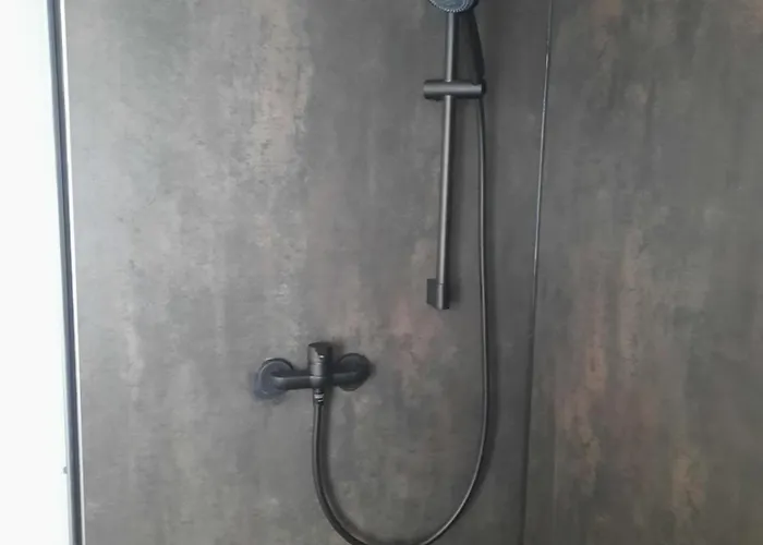 Appartement A7 J22 Michelangelo Netflix Fussgaengerzone *