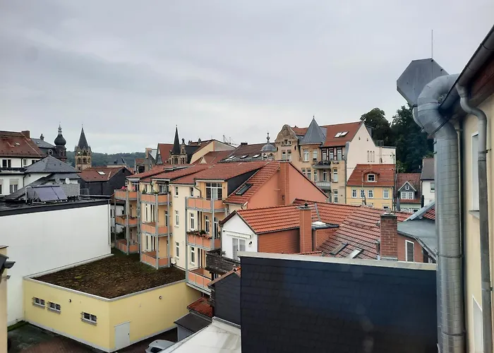 A7 J22 Michelangelo Netflix Fussgaengerzone