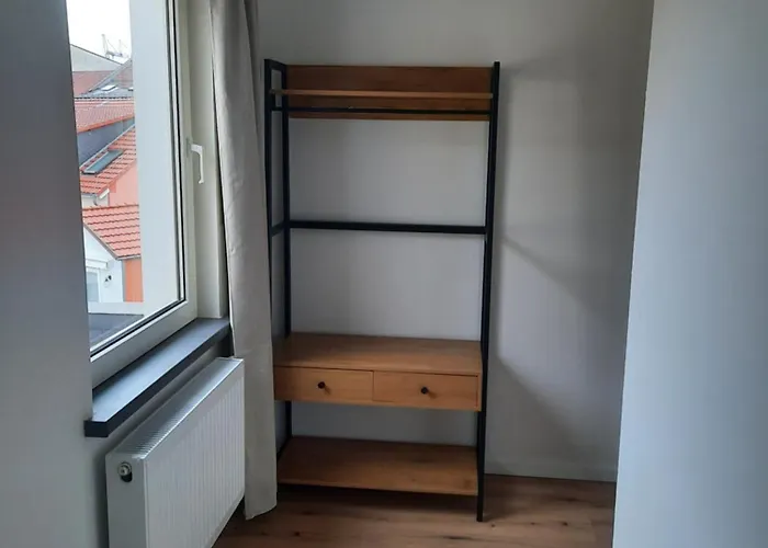 A7 J22 Michelangelo Netflix Fussgaengerzone Eisenach